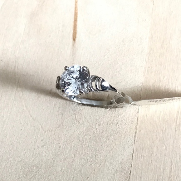 14K White Gold Polished Sawarovski Stone Ring - Picture 8 of 8